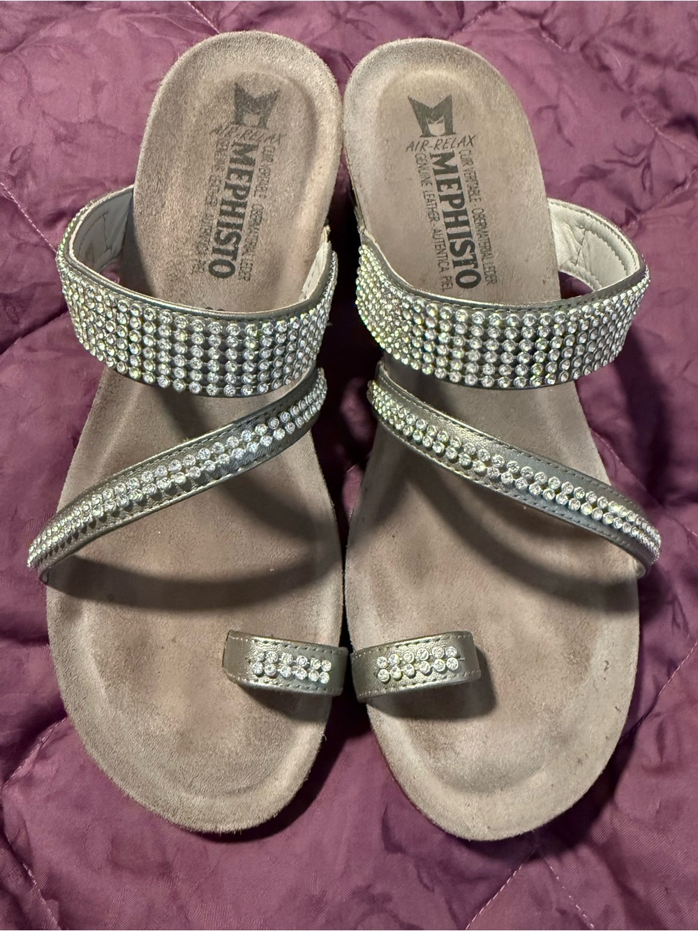 Mephisto Womens Silver Rhinestone Toe Ring Sandals size 8.5
